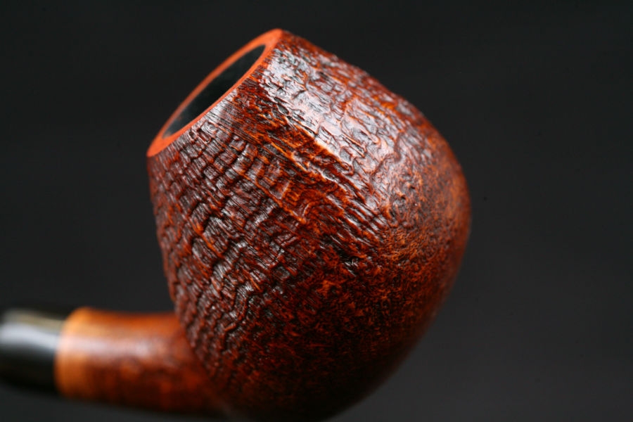 bent sandblasted ebonit 