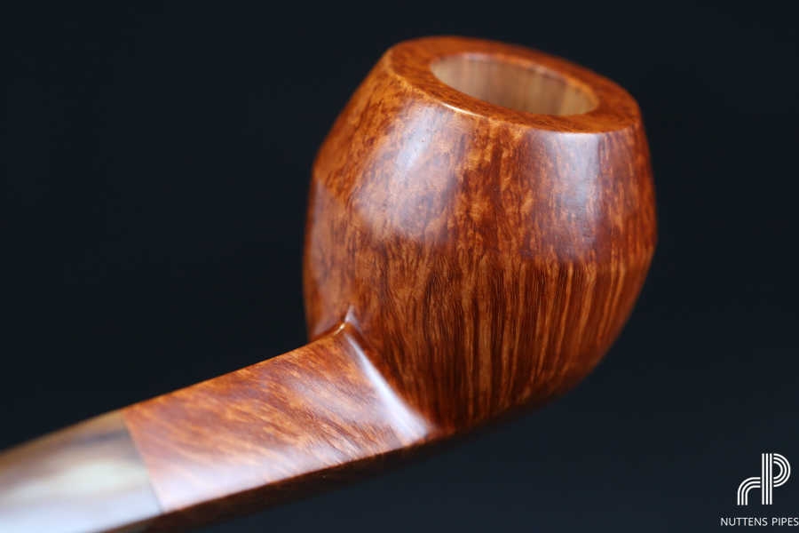 bulldog straight grain horn grade 3